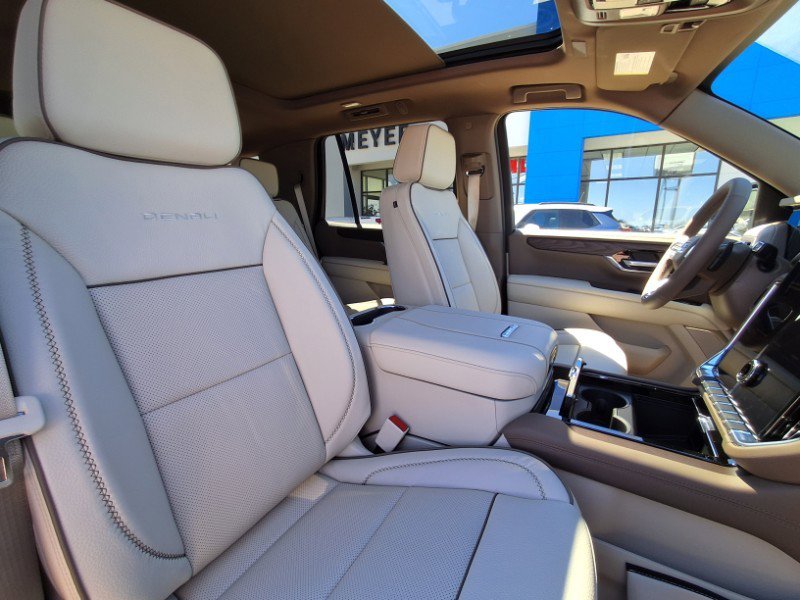 New 2026 GMC Yukon Denali image 16