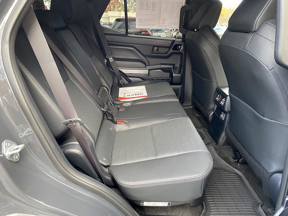 Certified 2025 Toyota 4Runner TRD Sport image 14