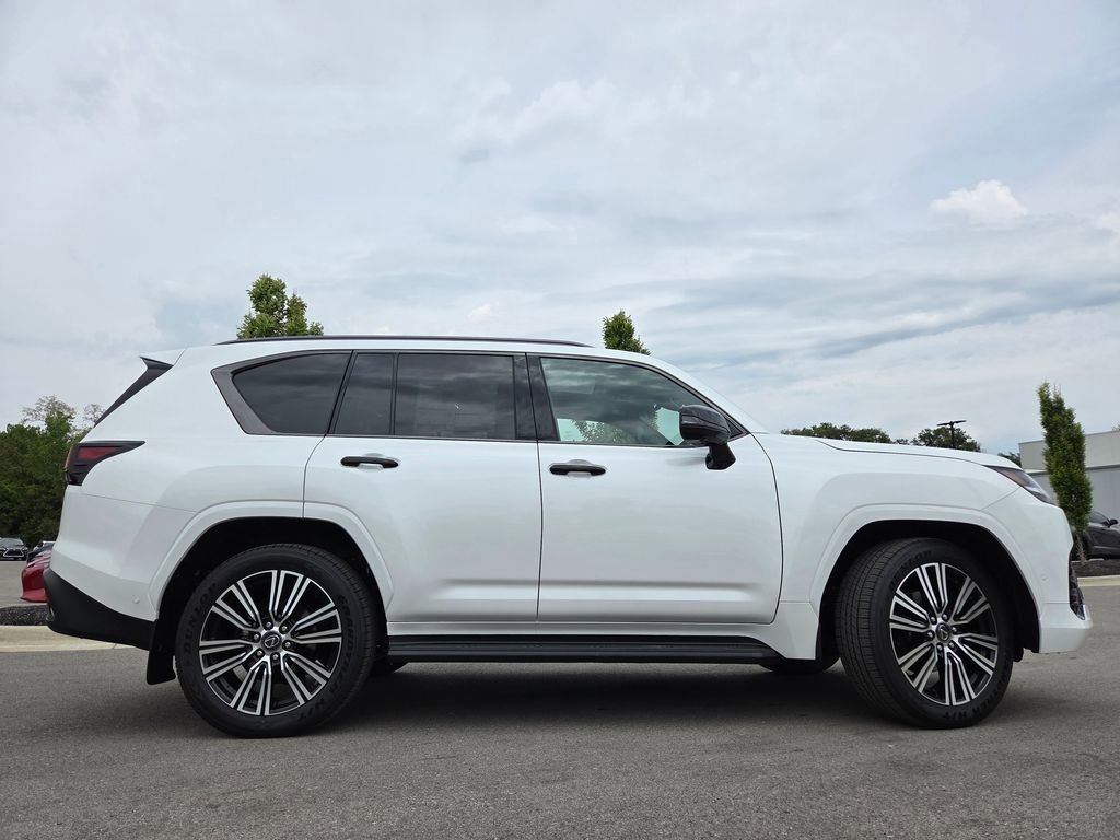 New 2026 Lexus LX 700h Luxury AWD/4WD image 36