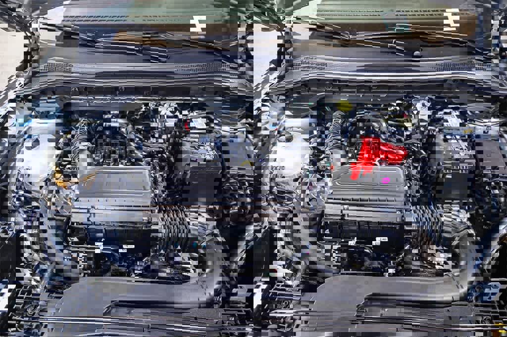 Used 2024 Ford Escape ST-Line w/ Cold Weather Package image 27