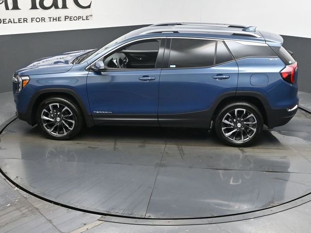 Used 2024 GMC Terrain SLT w/ Infotainment Package II image 42