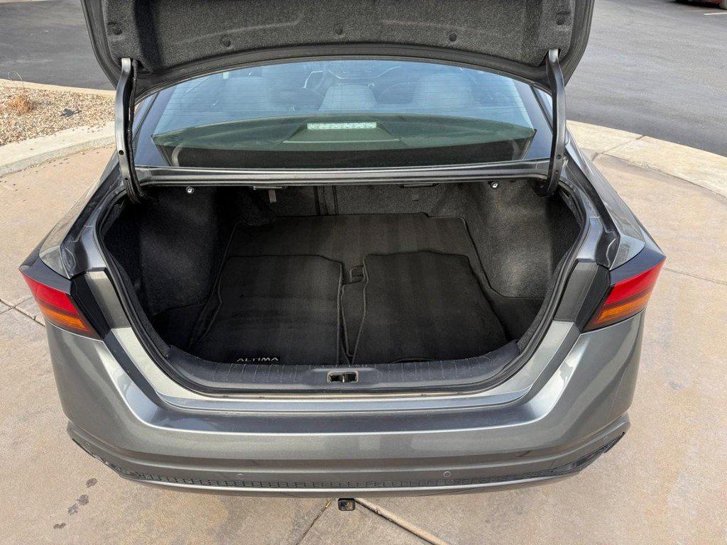 Used 2022 Nissan Altima 2.5 SV image 8