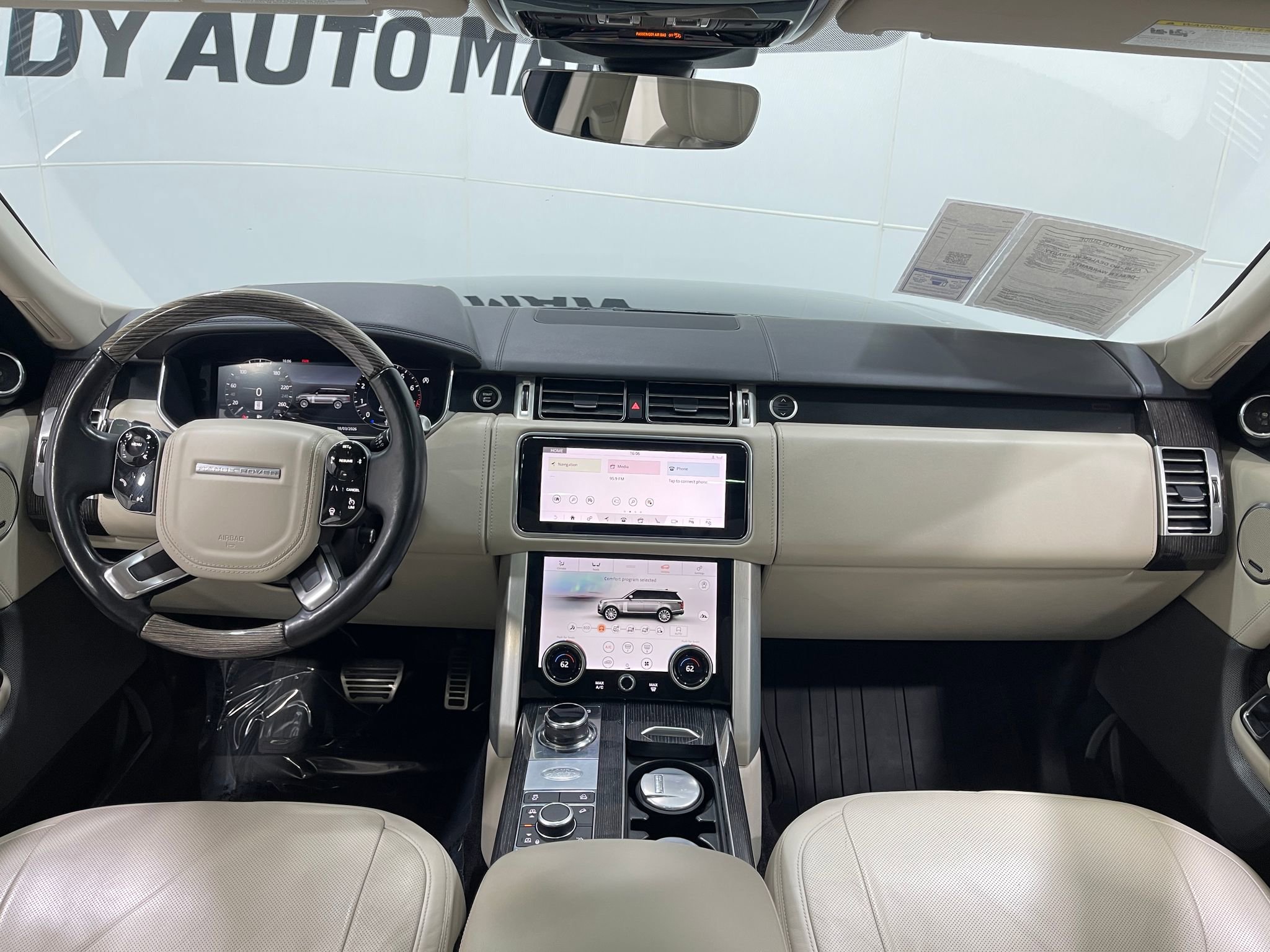 Used 2019 Land Rover Range Rover Autobiography AWD/4WD image 19