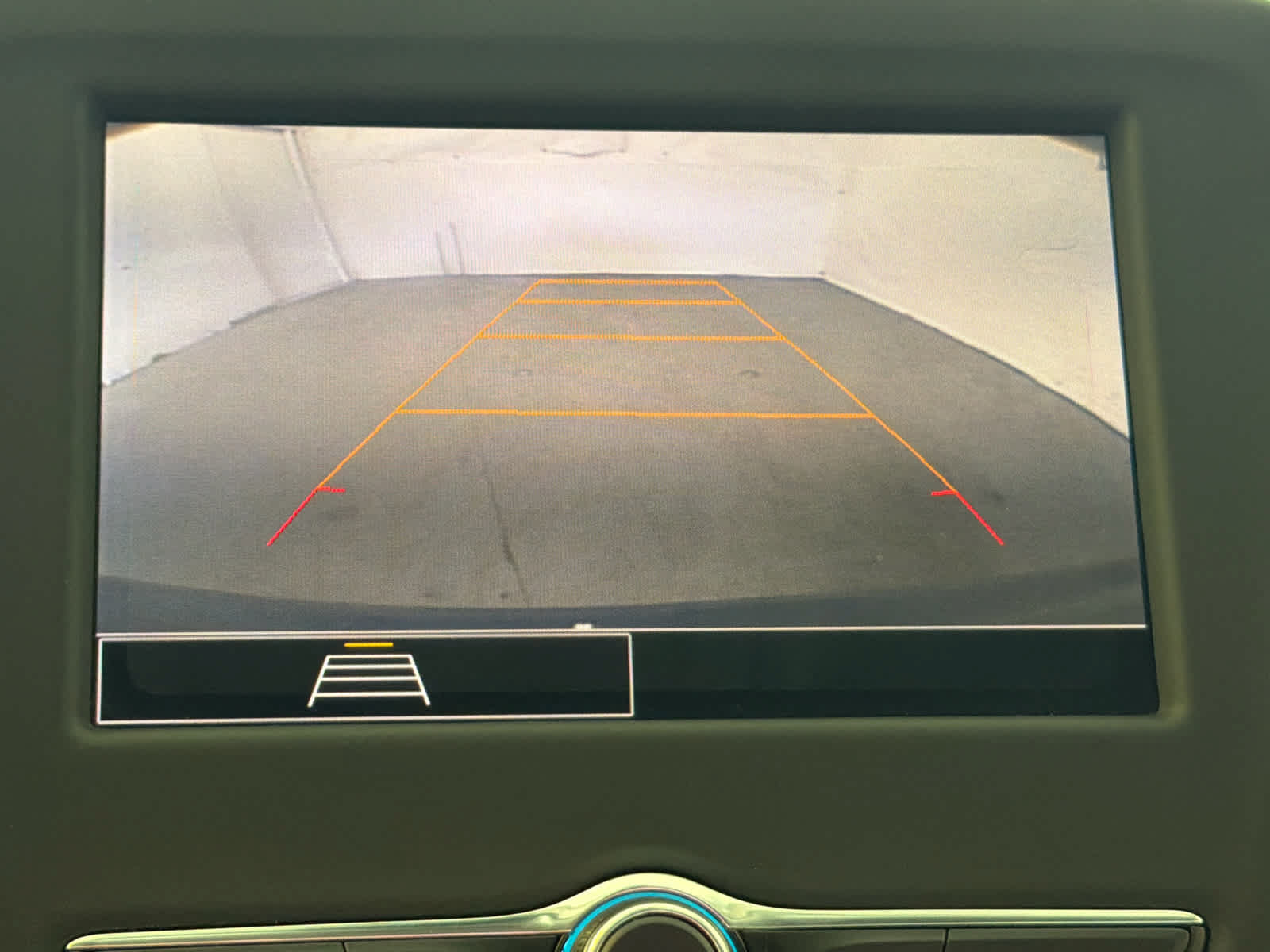 Used 2023 Chevrolet Equinox LS w/ LS Convenience Package FWD image 45