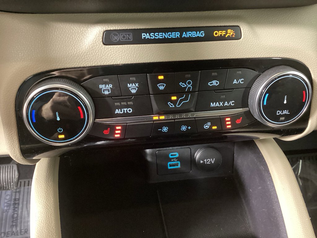 Used 2022 Ford Escape SEL image 24