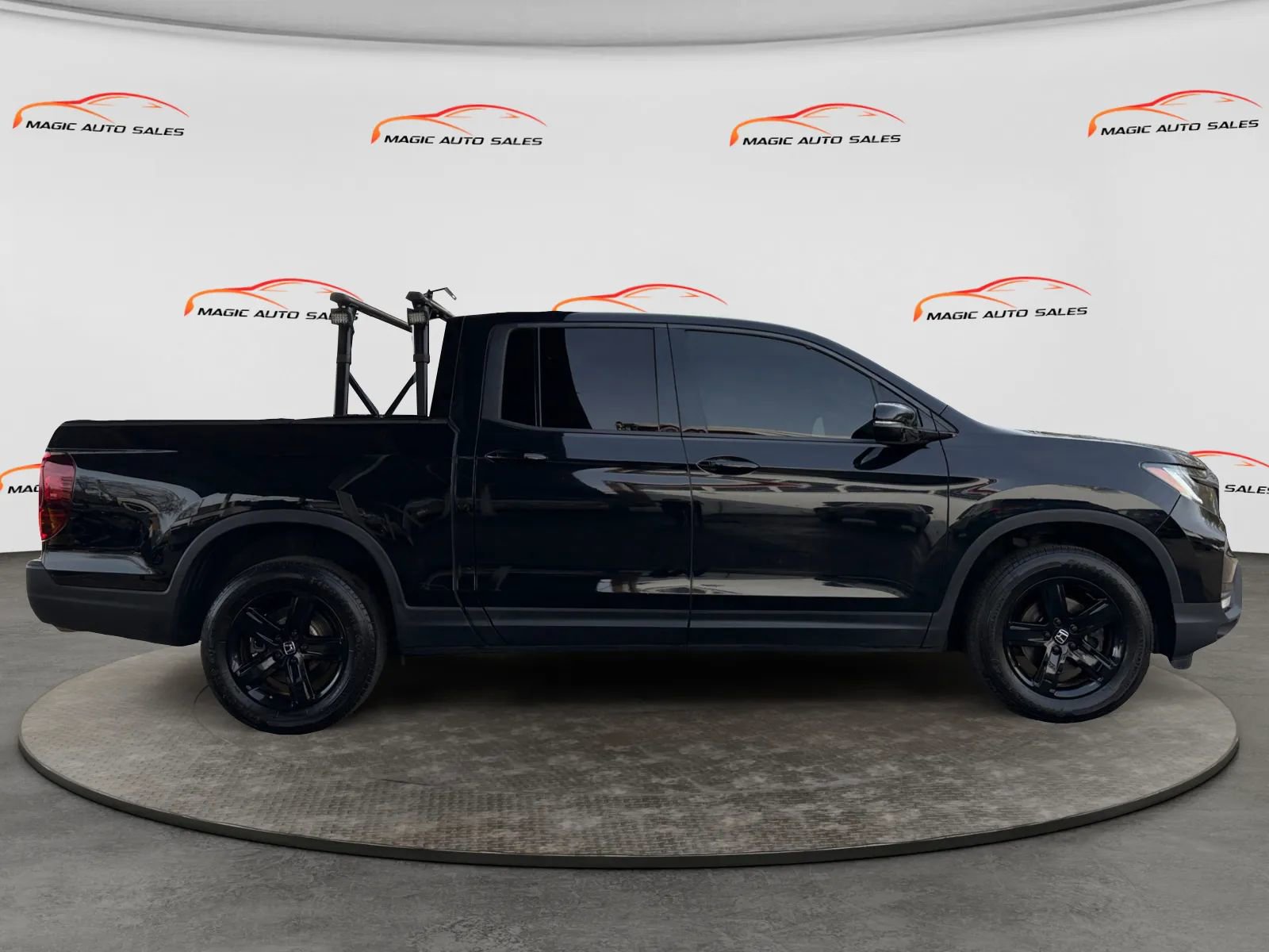 Used 2021 Honda Ridgeline Black Edition image 4