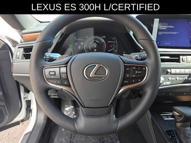 Used 2025 Lexus ES 300h w/ Premium Package FWD image 26