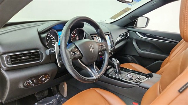 Used 2020 Maserati Levante S image 20