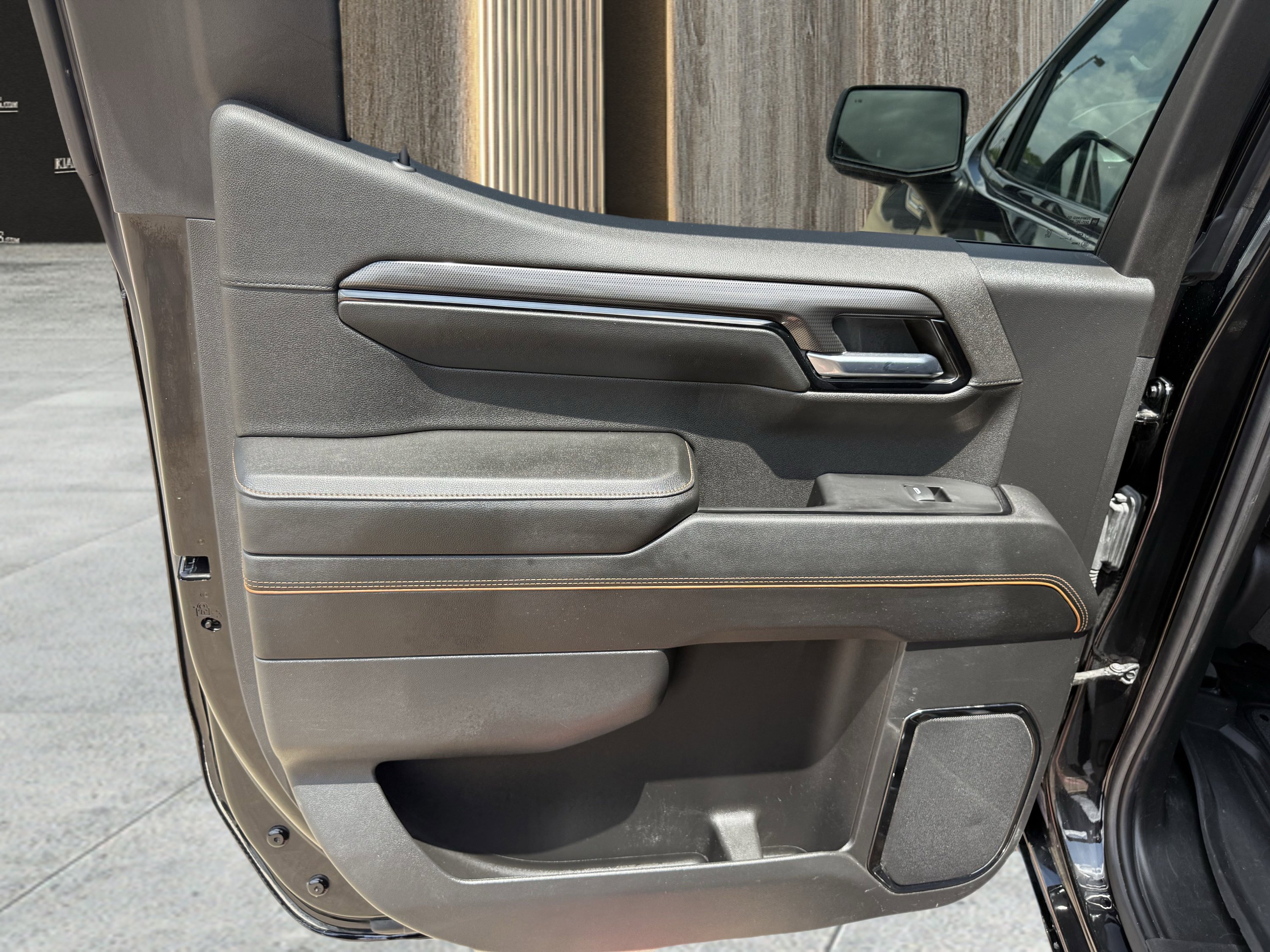 Used 2024 GMC Sierra 1500 AT4 AWD/4WD image 33