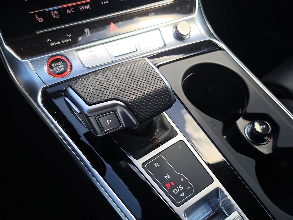 Used 2025 Audi RS 6 performance AWD/4WD image 32