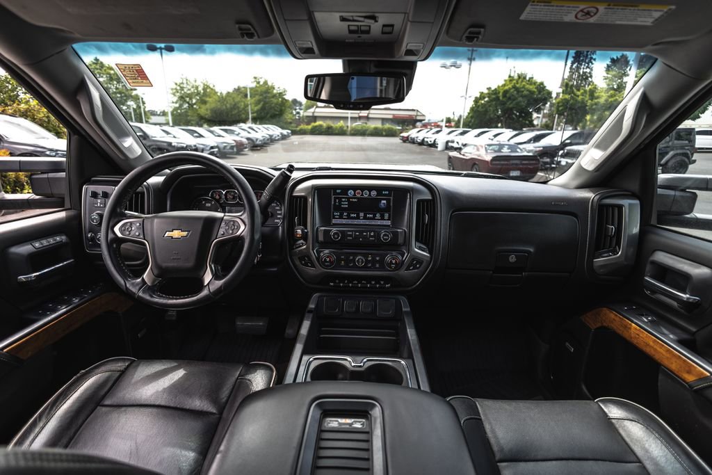 Used 2019 Chevrolet Silverado 3500 High Country AWD/4WD image 33