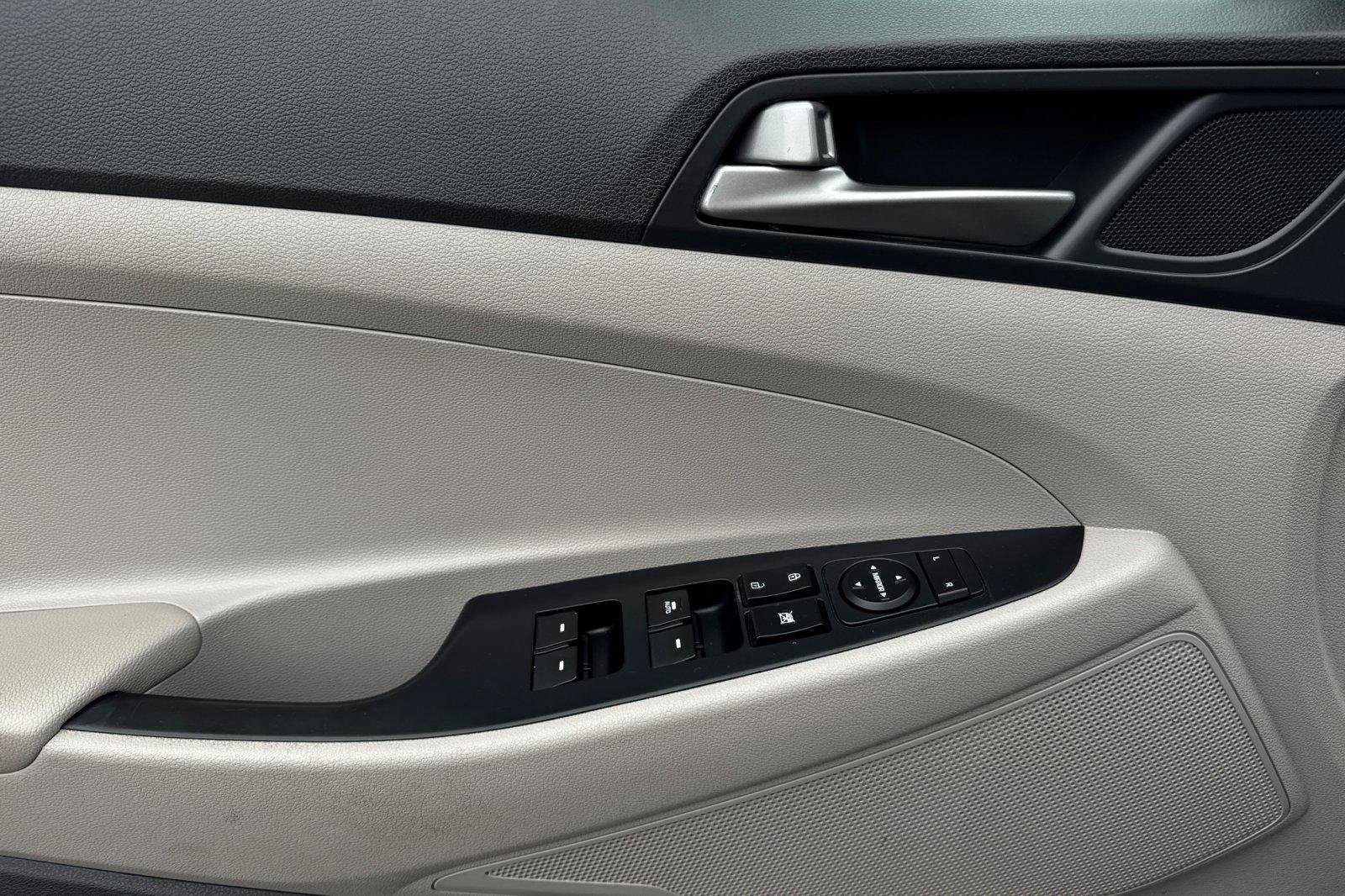 Used 2018 Hyundai Tucson SEL FWD image 13