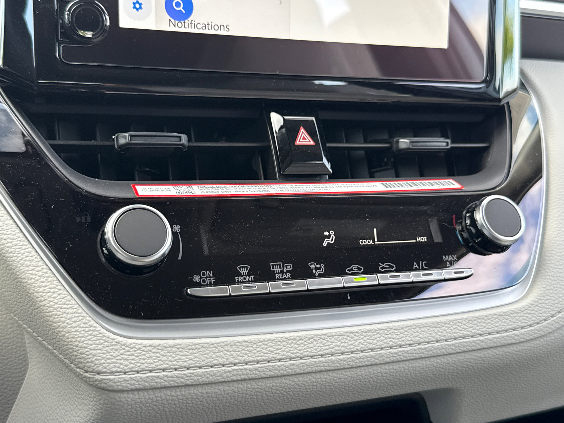 Certified 2026 Toyota Corolla Cross L FWD image 27