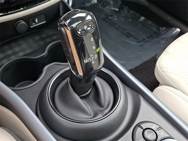 Used 2022 MINI Cooper Clubman S image 16