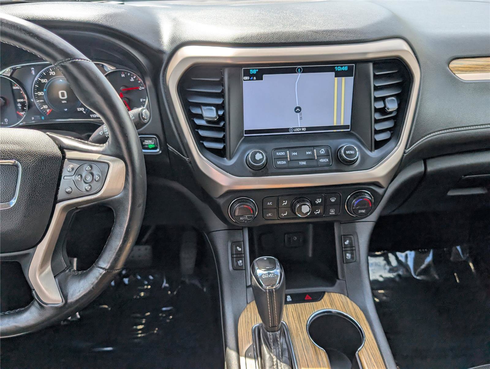 Used 2018 GMC Acadia Denali AWD/4WD image 19