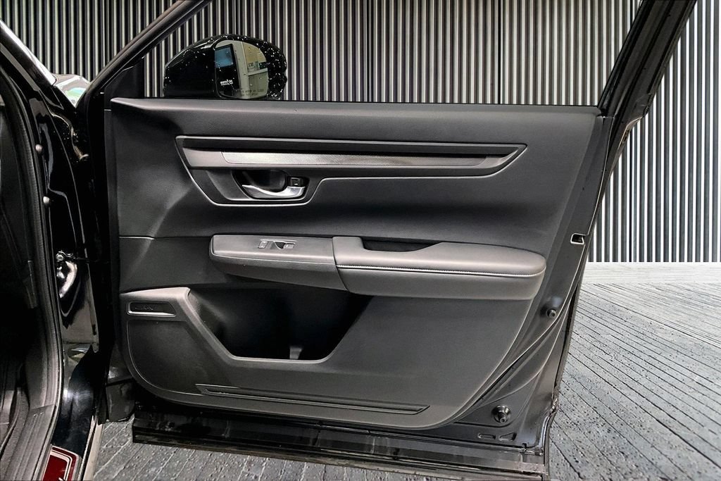 Used 2025 Honda CR-V EX image 23