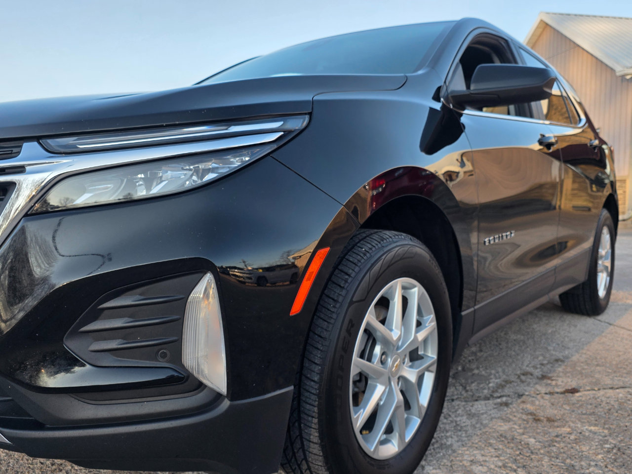 Used 2022 Chevrolet Equinox LT image 28