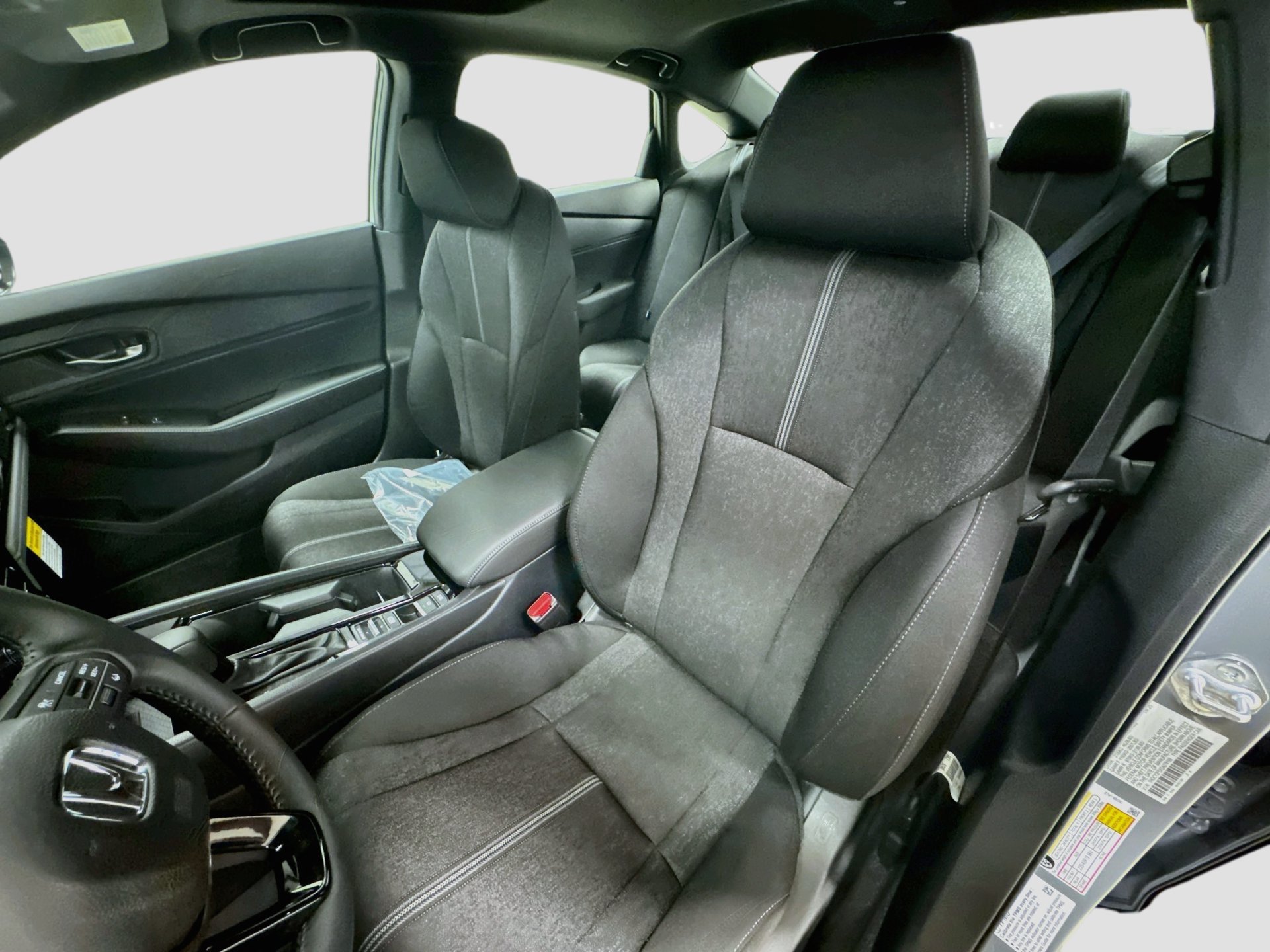 Used 2025 Honda Accord Sport image 18