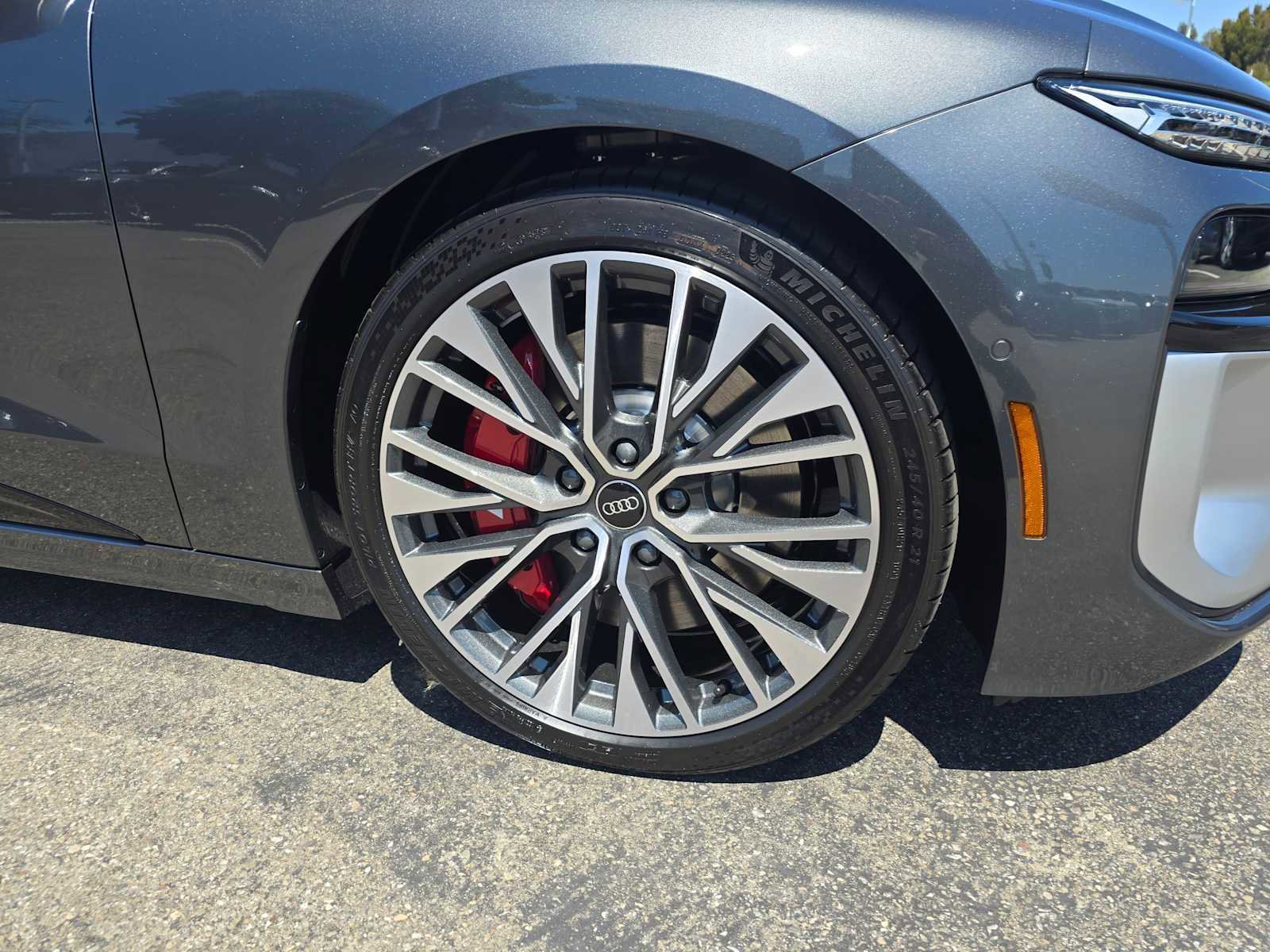 New 2025 Audi S6 e-tron Prestige image 9