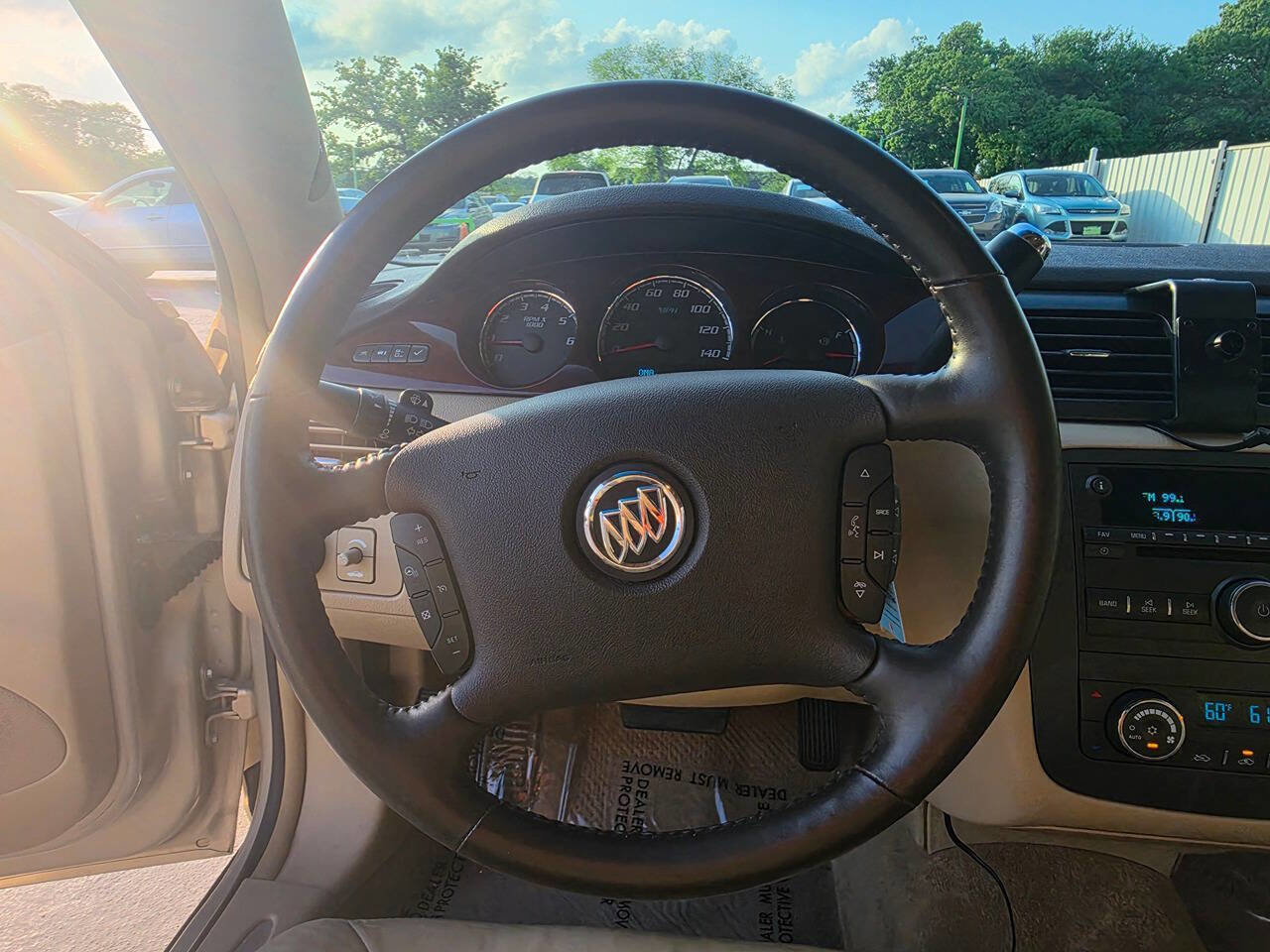 Used 2009 Buick Lucerne CXL w/ Driver Confidence Package image 42