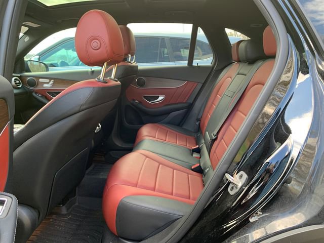 Used 2022 Mercedes-Benz GLC 300 4MATIC image 23