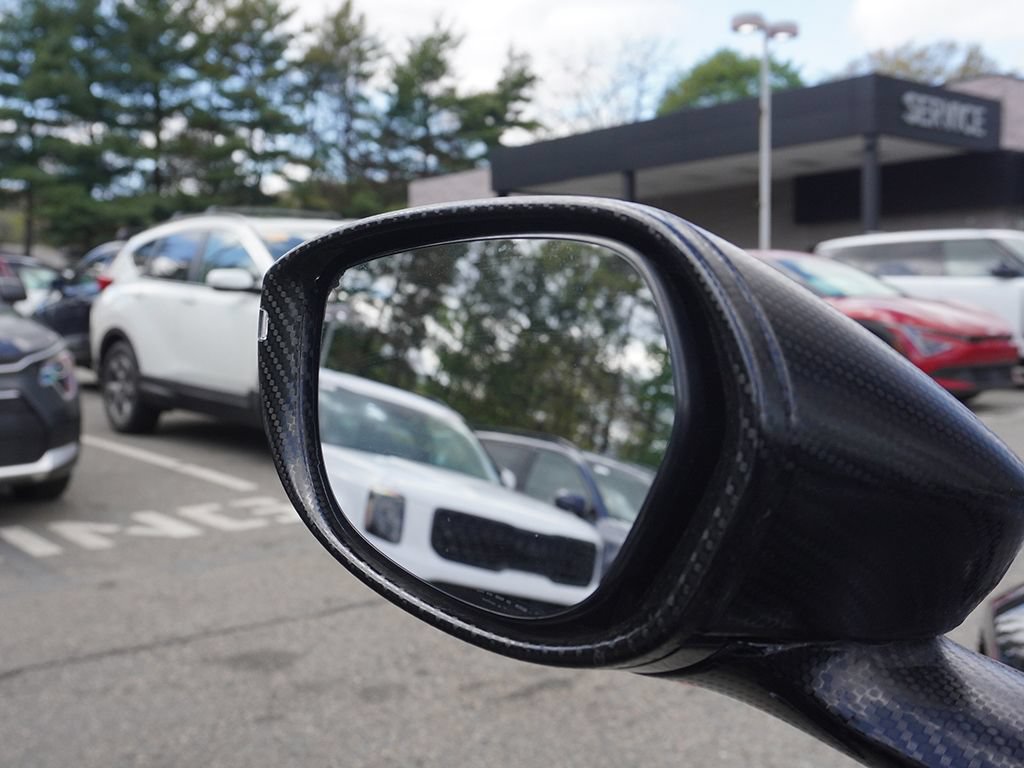 Used 2020 Aston Martin V8 Vantage Coupe RWD image 34