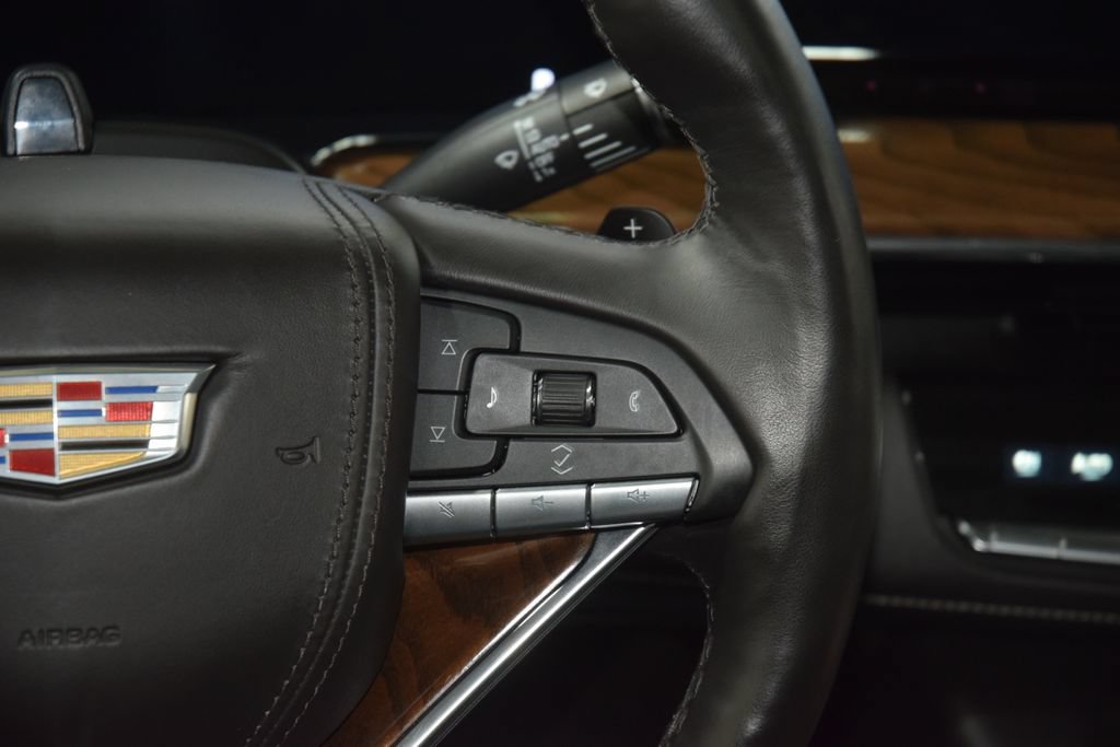 Used 2023 Cadillac Escalade Premium Luxury Platinum w/ LPO, Floor Liner Package AWD/4WD image 41