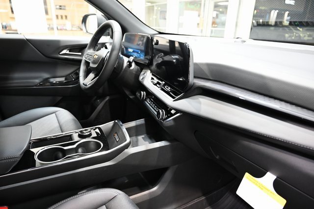 New 2026 Chevrolet Equinox LT image 13