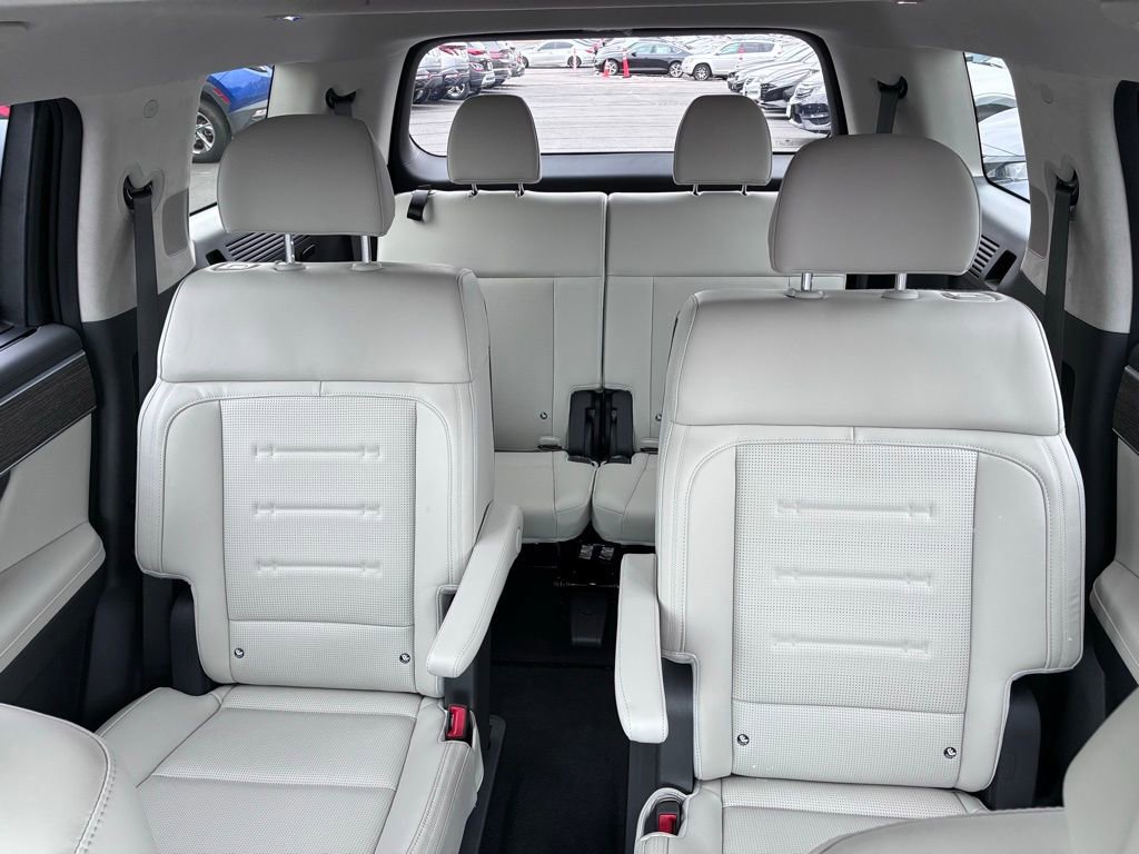 Used 2024 Hyundai Santa Fe Calligraphy image 15