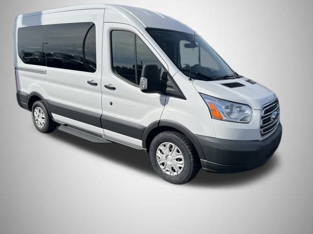 Used 2018 Ford Transit 150 XLT image 8