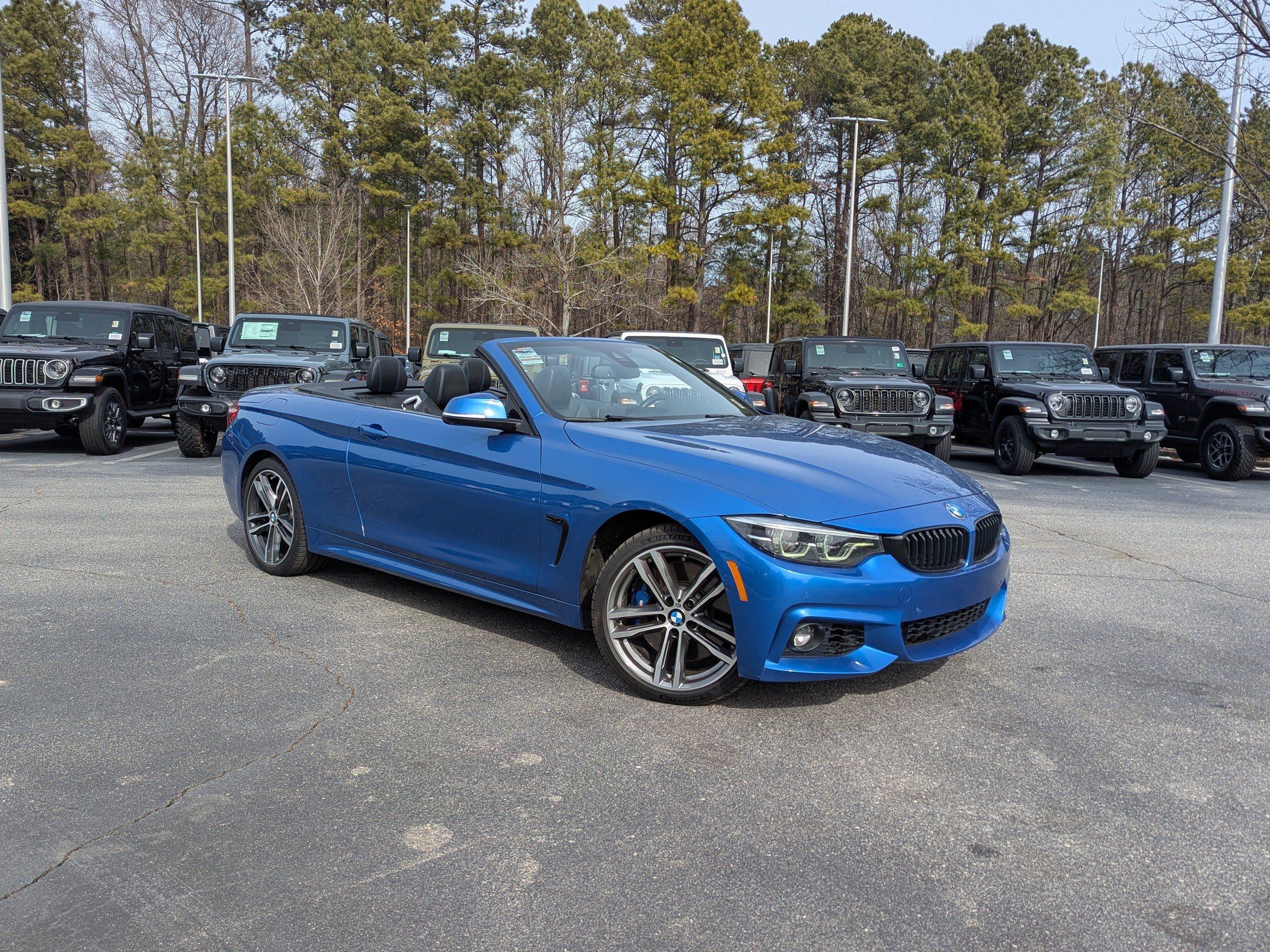 Used 2019 BMW 440i xDrive 440i xDrive w/ M Sport Package image 3