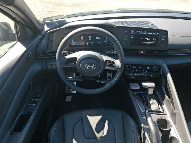 New 2026 Hyundai Elantra SEL Sport FWD image 9