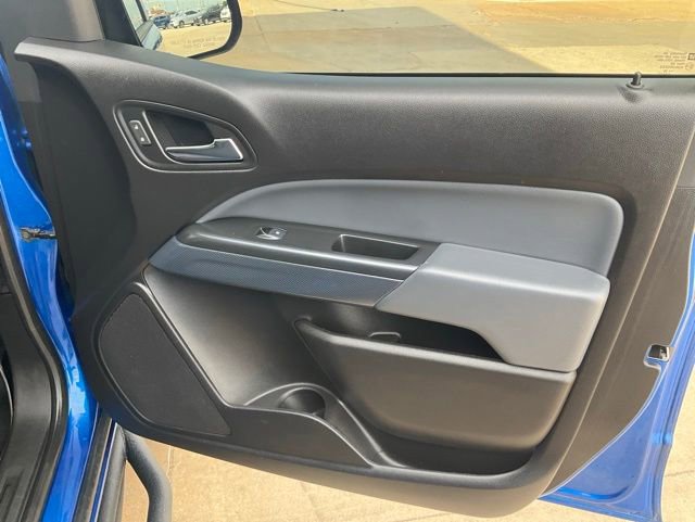 Used 2018 Chevrolet Colorado Z71 AWD/4WD image 39
