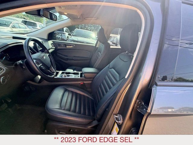 Used 2023 Ford Edge SEL w/ Sport Appearance Package AWD/4WD image 18