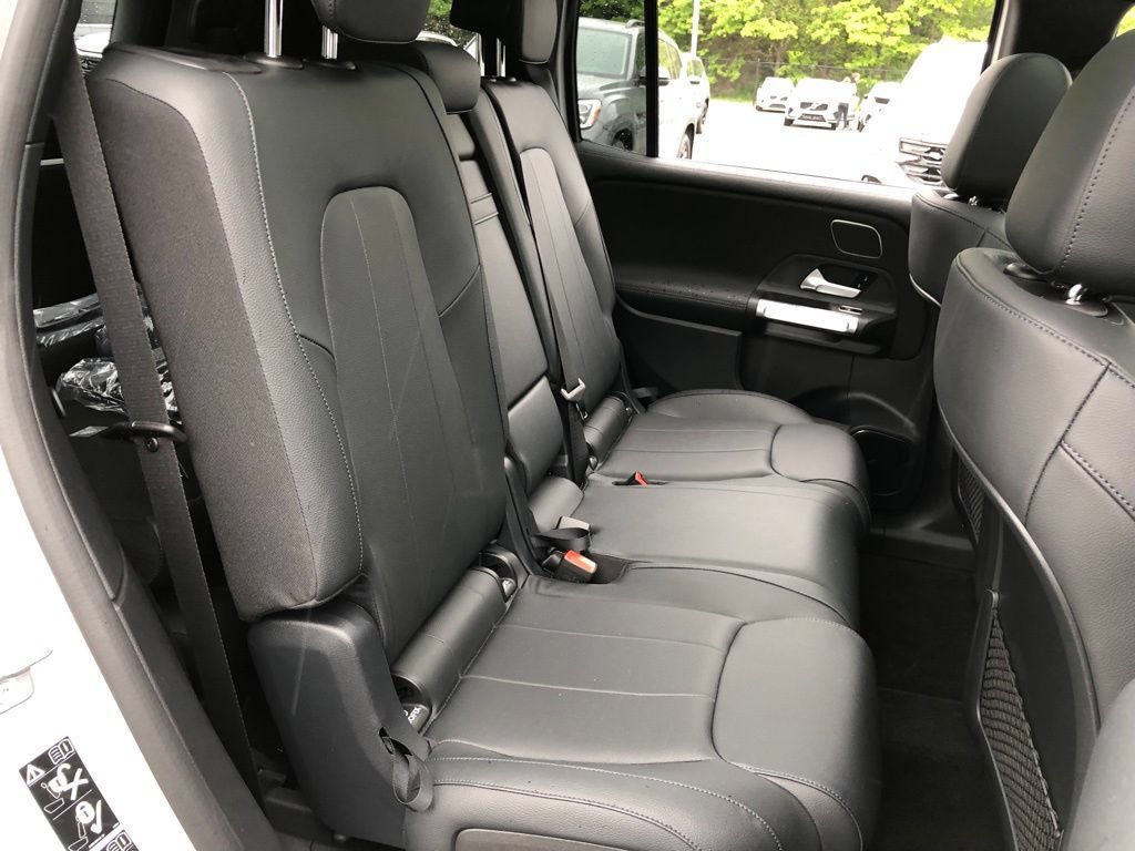 New 2023 Mercedes-Benz EQB 300 4MATIC image 26