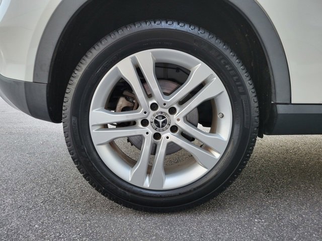 Used 2020 Mercedes-Benz GLA 250 4MATIC image 16