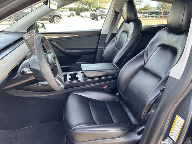 Used 2023 Tesla Model Y Performance image 26