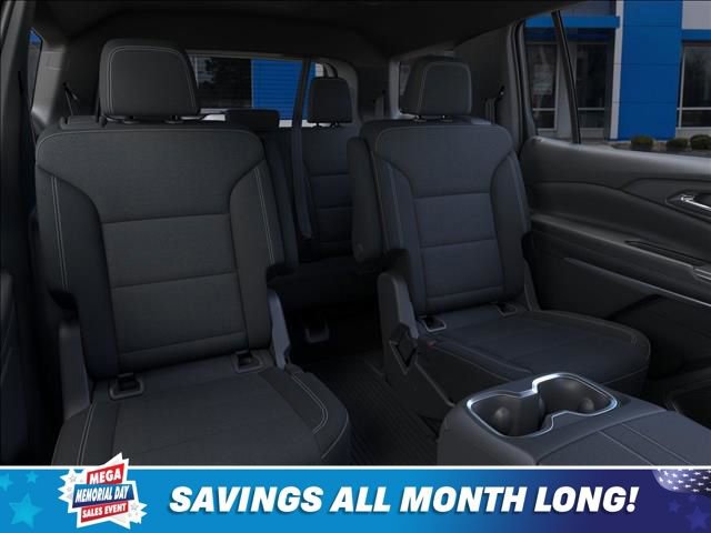 New 2025 Chevrolet Traverse LT w/ LPO, Floor Liner Package FWD image 17