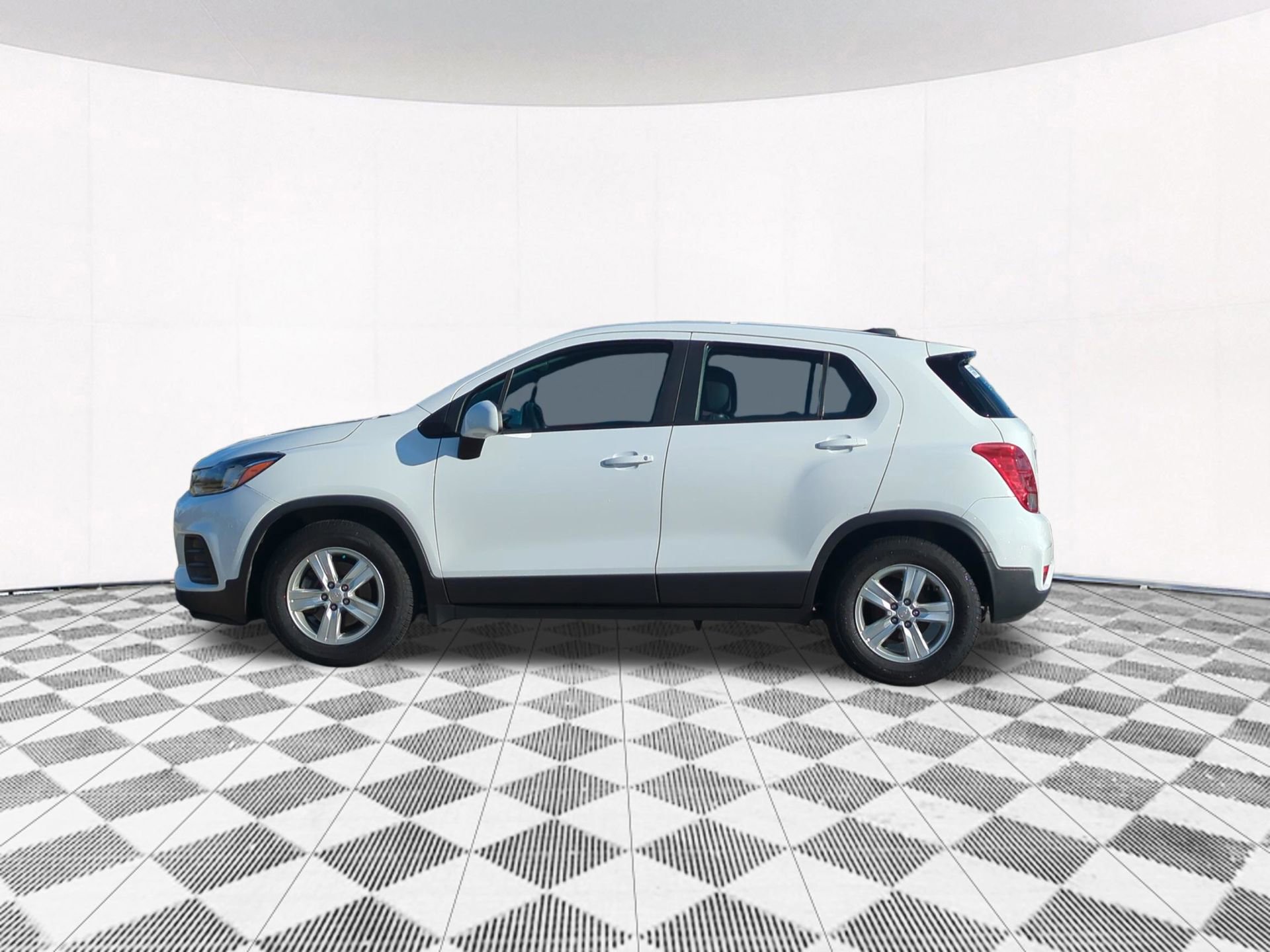 Used 2019 Chevrolet Trax LS image 5