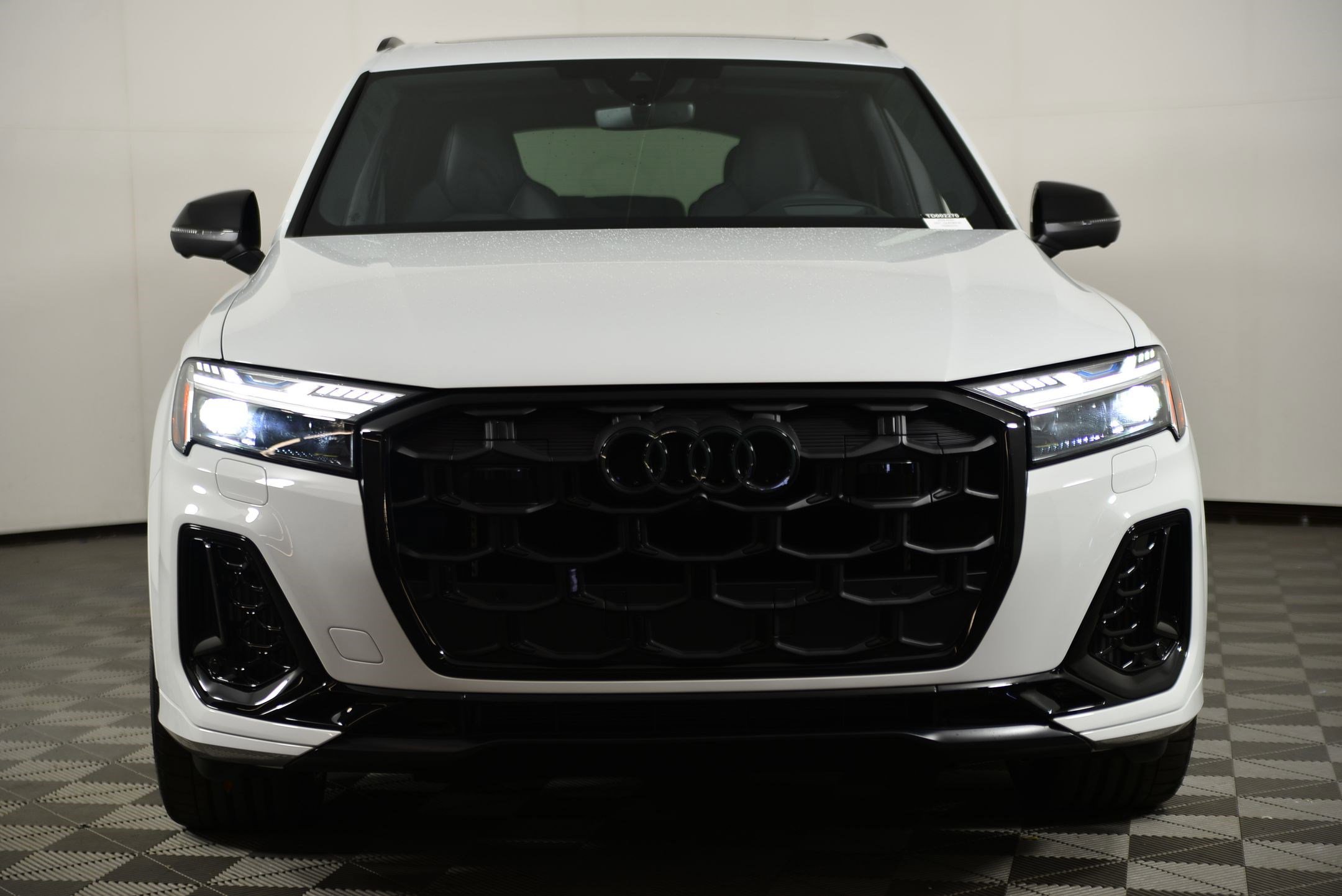 New 2026 Audi SQ7 Prestige image 5