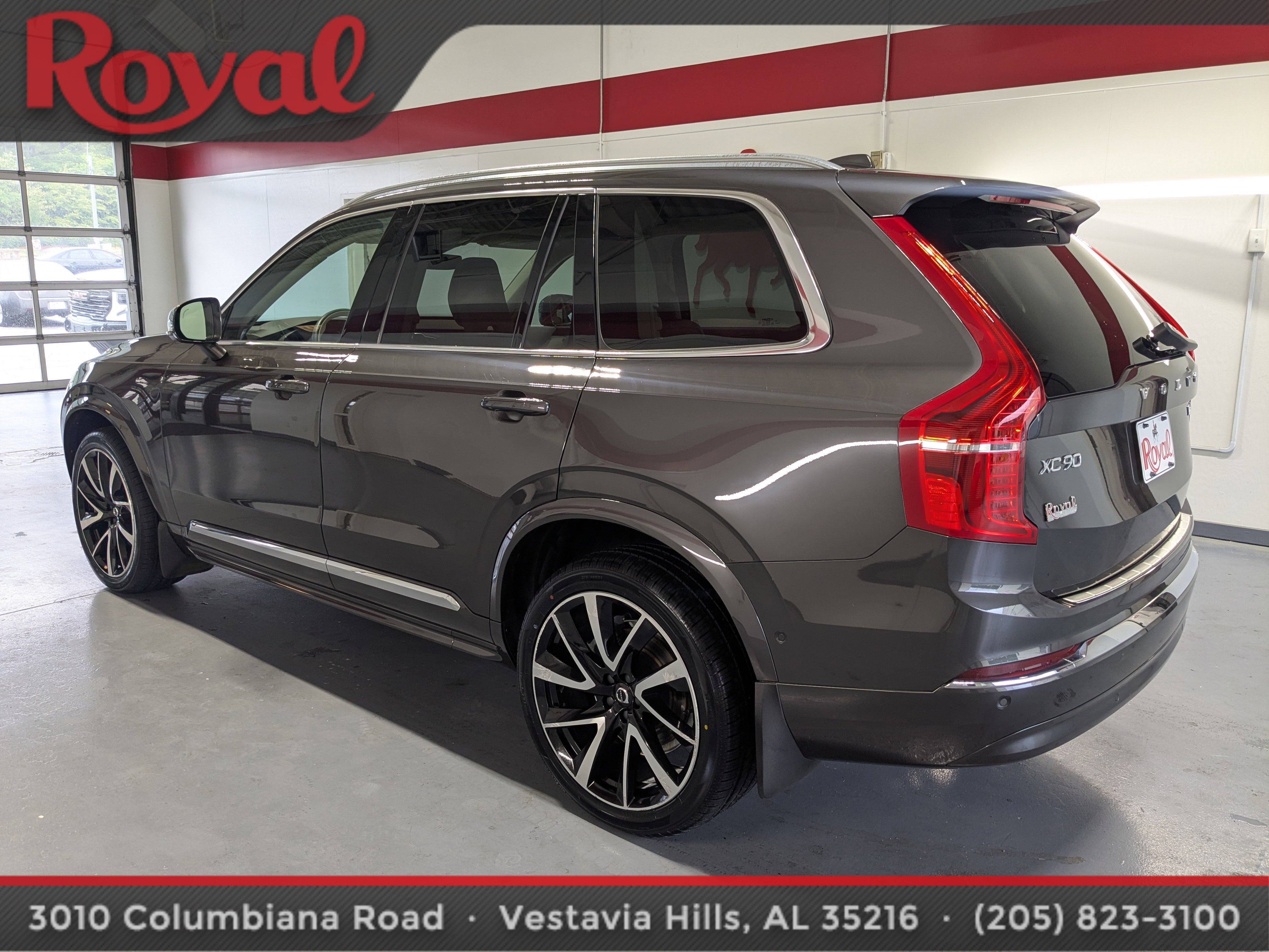 Certified 2023 Volvo XC90 B6 Plus w/ Protection Package Premier AWD/4WD image 2