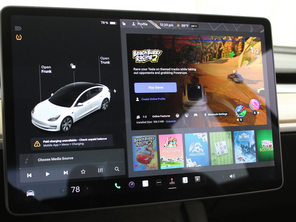 Used 2021 Tesla Model 3 Standard Range Plus image 13