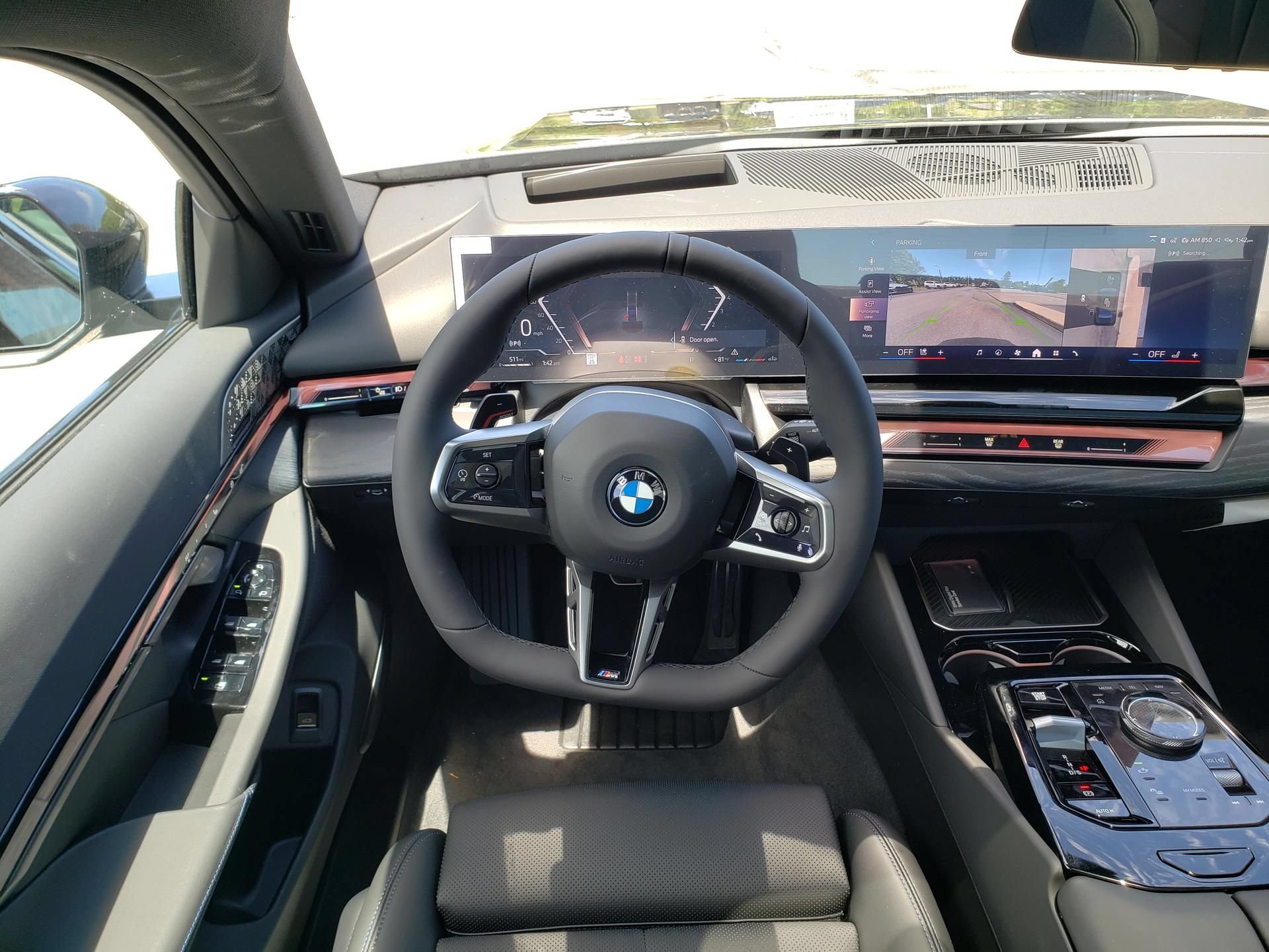 New 2027 BMW 530i xDrive w/ M Sport Package AWD/4WD image 14