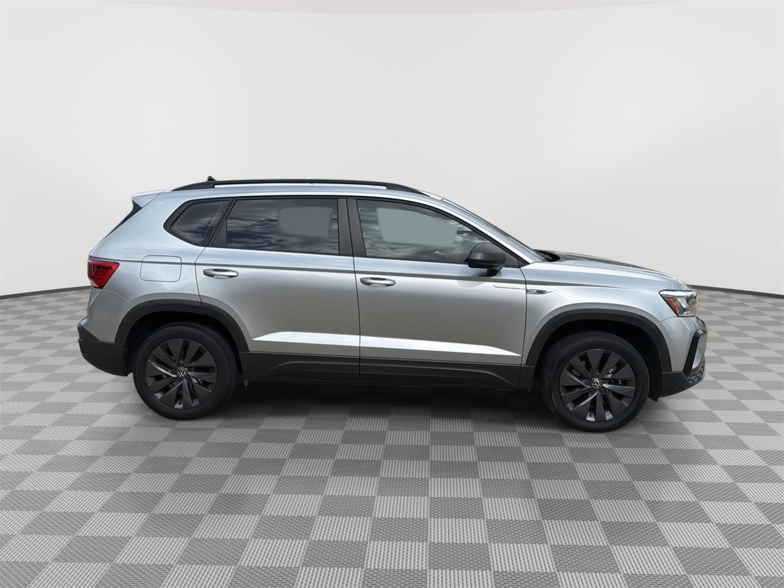 Used 2023 Volkswagen Taos S image 6