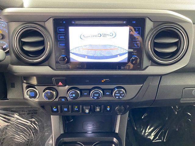 Used 2019 Toyota Tacoma TRD Sport AWD/4WD image 15