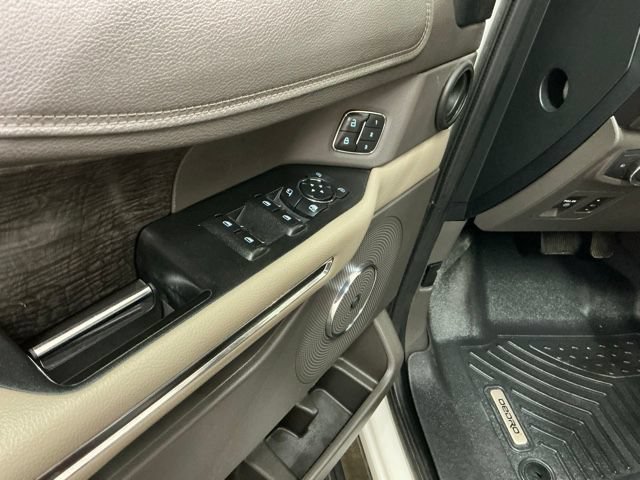 Used 2021 Ford Expedition Max Limited AWD/4WD image 16