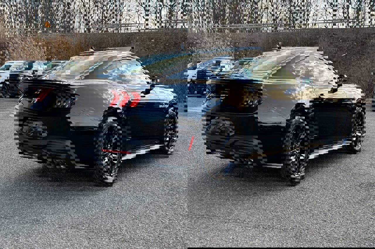 Used 2025 Ford Mustang GT image 9