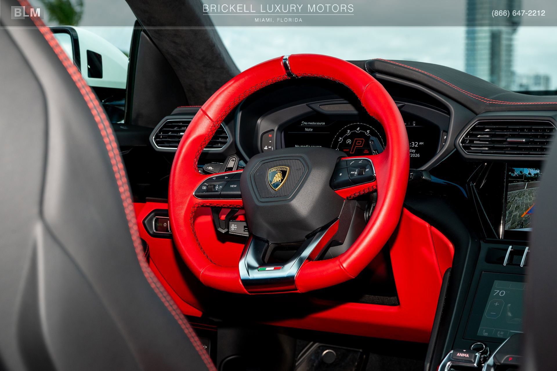 Used 2022 Lamborghini Urus image 24