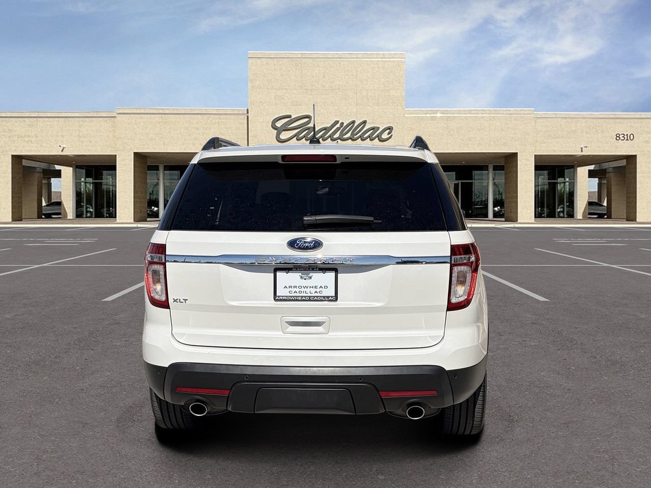 Used 2015 Ford Explorer XLT w/ Equipment Group 202A FWD image 6