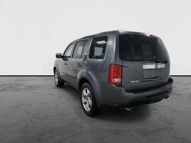 Used 2015 Honda Pilot EX image 2